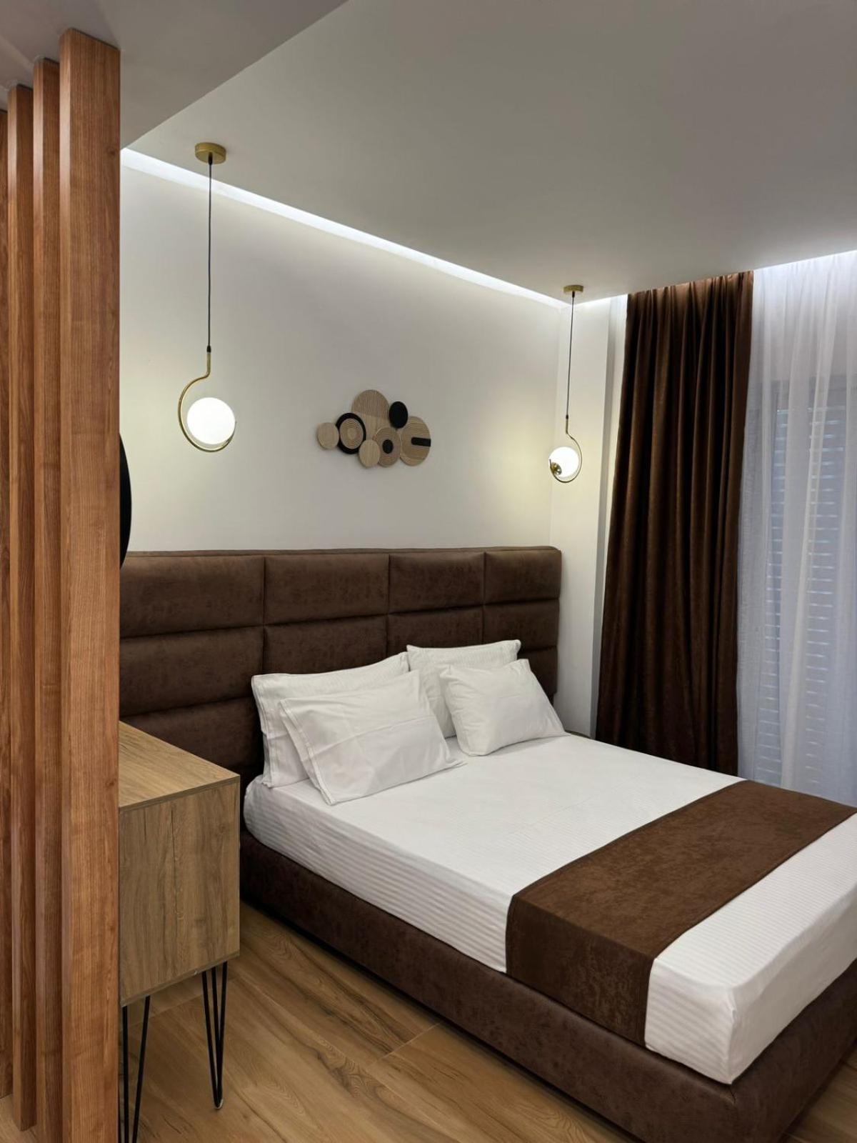 Ansi Paradiso Apartaments Sarandë Exterior foto